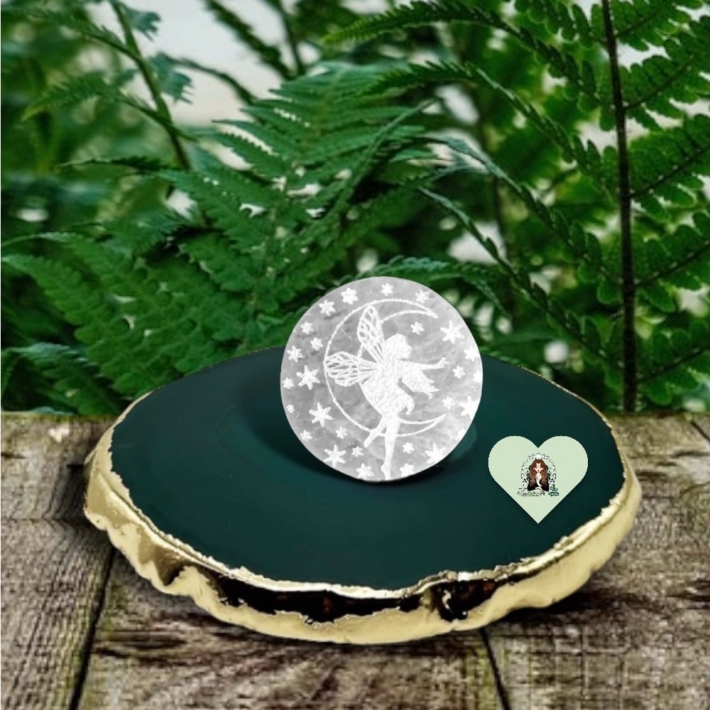 Fairy-etched selenite charging station